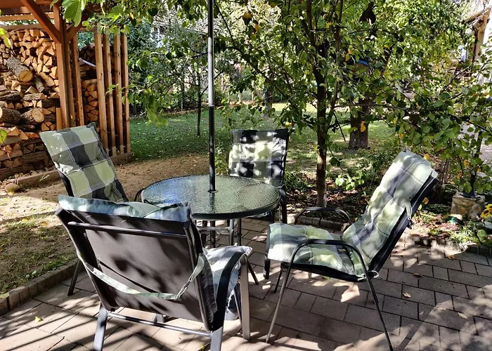 Cseresznyes Apartament Balatonalmádi